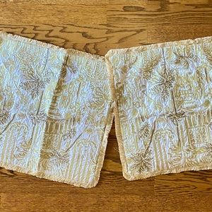 NWT Lilly Pulitzer pillow covers (2)
